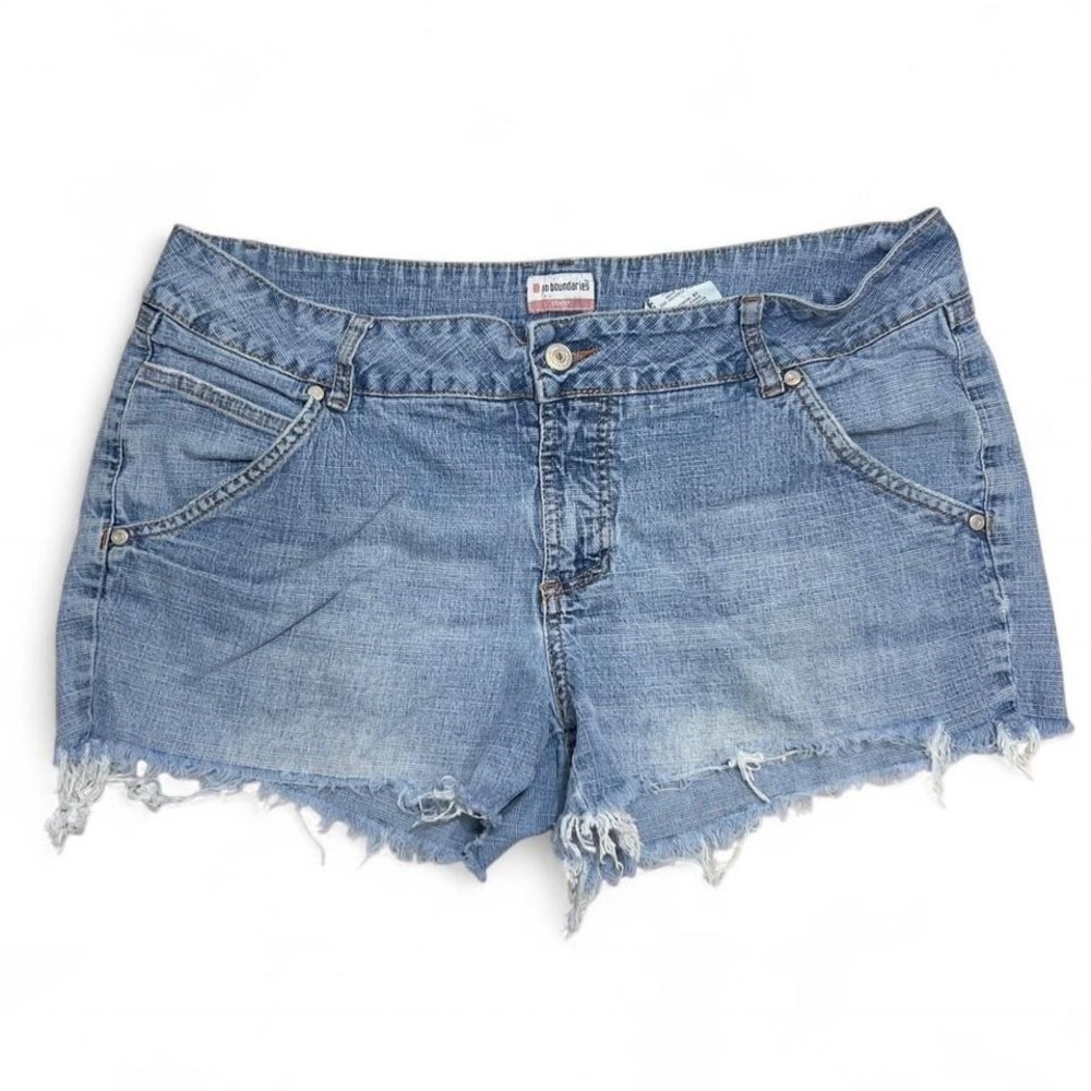 Vintage Y2K No Boundaries Denim Mini Shorts Mid Rise Women Large Cut Off Grunge
